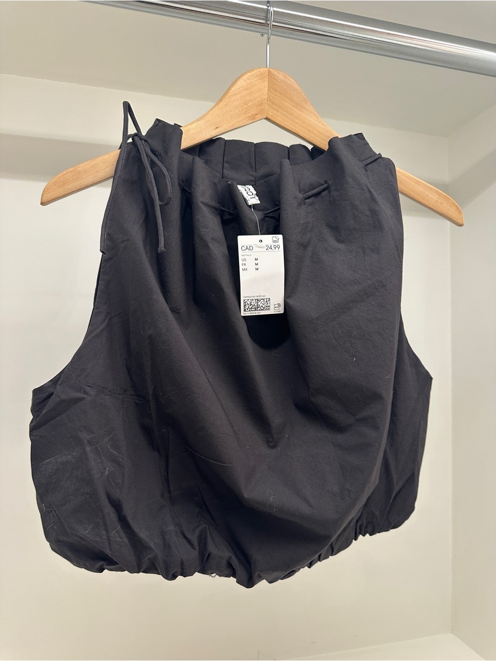 H&M Black Cropped Drawstring Balloon Tank